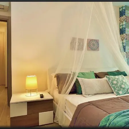 Mediterraneo Argento 펜션 *