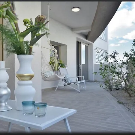 Mediterraneo Argento * مارزاميمي
