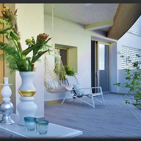 Mediterraneo Argento 펜션 마르자메미